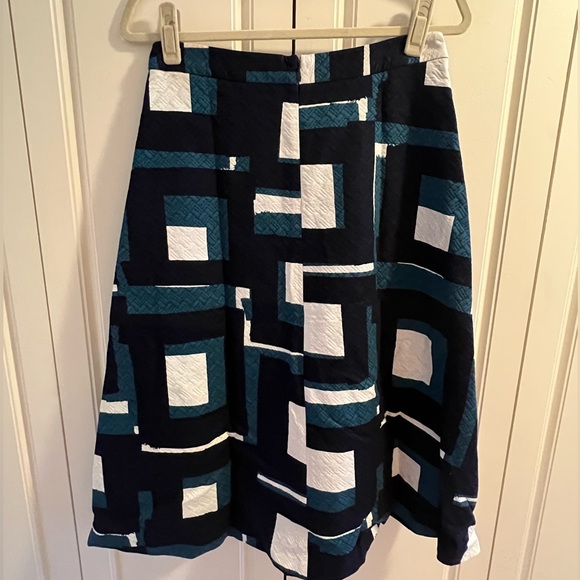 Banana Republic Dresses & Skirts - Women’s Banana Republic High Waisted Geometric Midi Skirt, Size 6